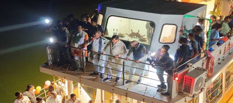 मुख्यमंत्री डॉ. यादव ने चम्बल नदी में क्रूज़ की सवारी की और गुनगुनाए गीत