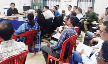 शिक्षा विभाग के अधिकारियों की बैठक में विभागीय कार्यों की हुई समीक्षा