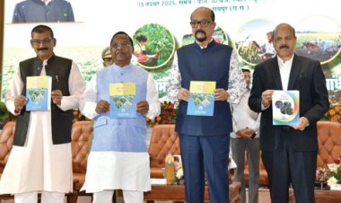 जैविक खेती आवश्यक-डेका