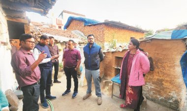 एनआईटी रायपुर की टीम ने दुर्ग में मनरेगा व पीएम आवास निर्माण कार्यों का किया निरीक्षण