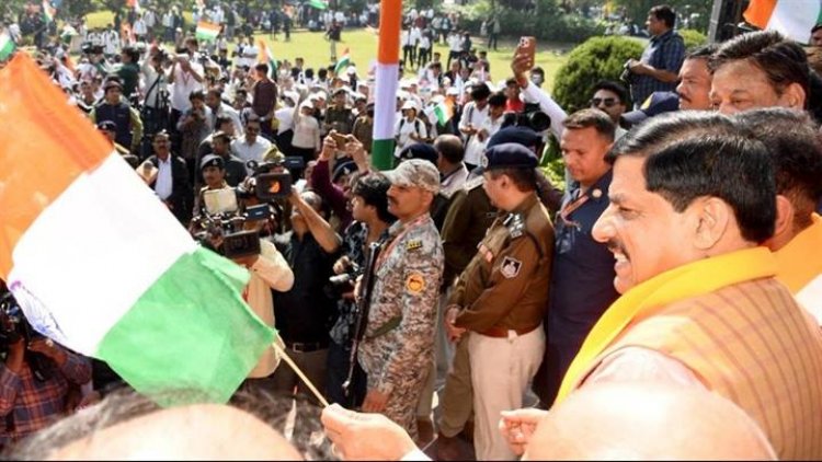 मुख्यमंत्री डॉ. मोहन यादव सरदार वल्लभ भाई पटेल की 150वीं जयंती पर भोपाल- सीहोर लोकसभा क्षेत्र में निकाले जा रहे यूनिटी मार्च में वल्लभ भवन में सरदार पटेल पार्क में शामिल हुए।