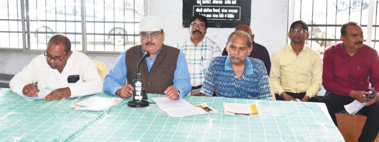 गुरूचरण की गिरफ्तारी के लिए 16 तारीख को धरना