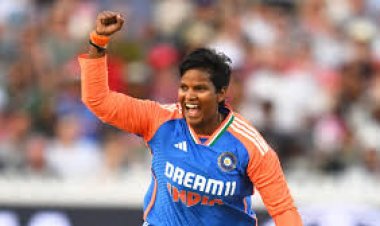 भारतीय क्रिकेटर दीप्ति शर्मा आईसीसी महिला टी20 इंटरनेशनल बॉलिंग रैंकिंग में शीर्ष पर पहुंचीं