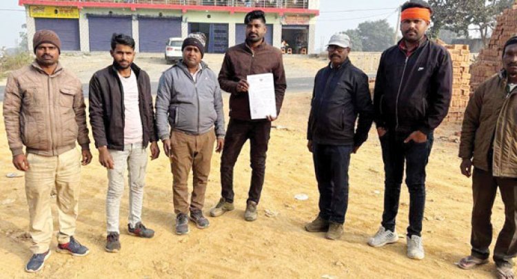 बाघ की करंट से हत्या, वन विभाग की लापरवाही पर फूटा ग्रामीणों का गुस्सा