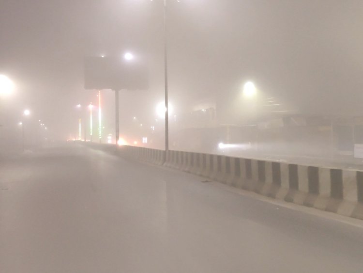 घना कोहरा, दृश्यता घटी, गाडिय़ों की रफ्तार धीमी