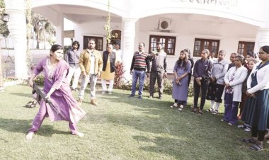 ठाकरे परिसर के कर्मियों  ने मार्शल आर्ट सीखा